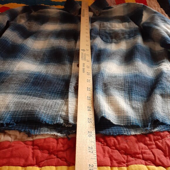 Blue Flannel Shirt Size Small (S) Cropped - Picture 7 of 8